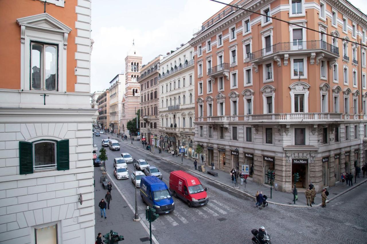 Nazionale 221 Mamila Suite Рим Экстерьер фото